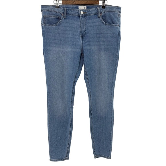 H&M Denim - H&M Women Size 18 Mid‎ Wash Denim Skinny Jeans Pants Casual